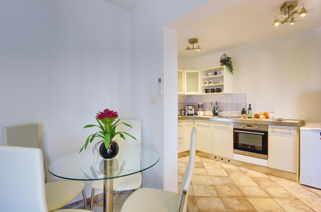 Apartments Vita วิงกุรัน ภายนอก รูปภาพ